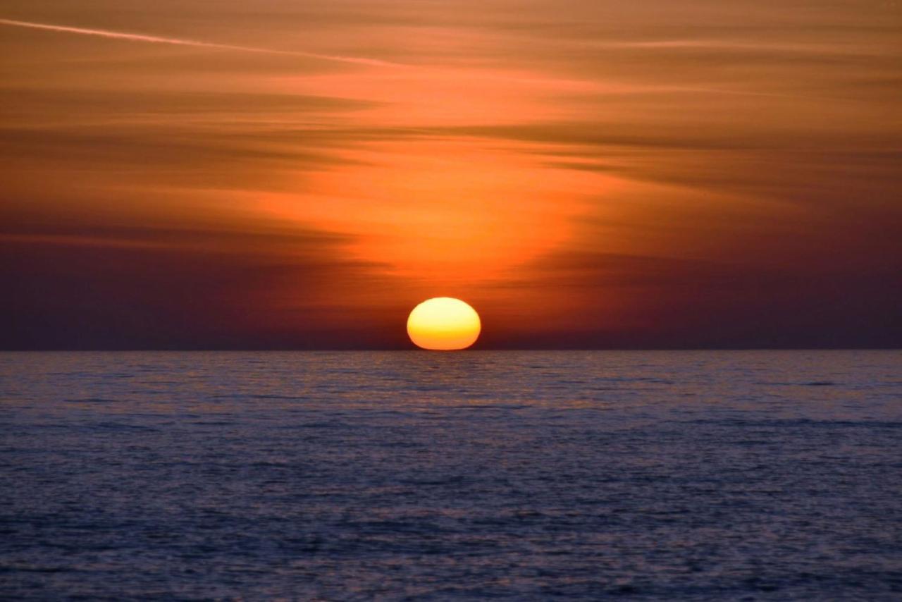 Sunrise Beach Oscoda @ Surfside Lejlighedshotel Eksteriør billede