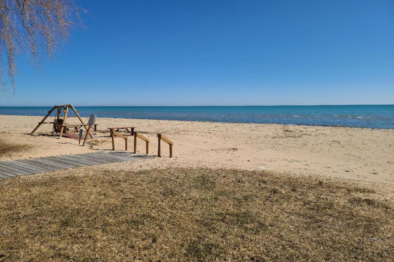 Sunrise Beach Oscoda @ Surfside Lejlighedshotel Eksteriør billede