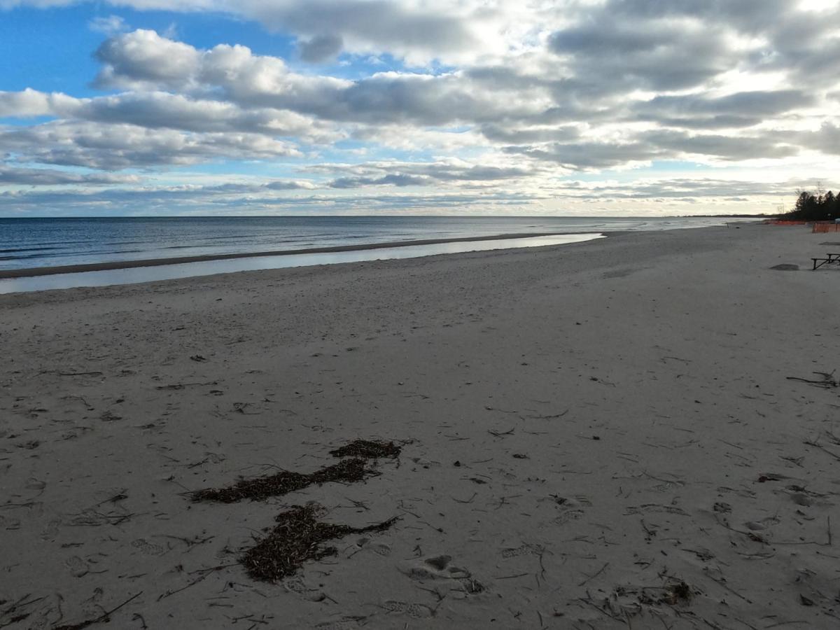 Sunrise Beach Oscoda @ Surfside Lejlighedshotel Eksteriør billede